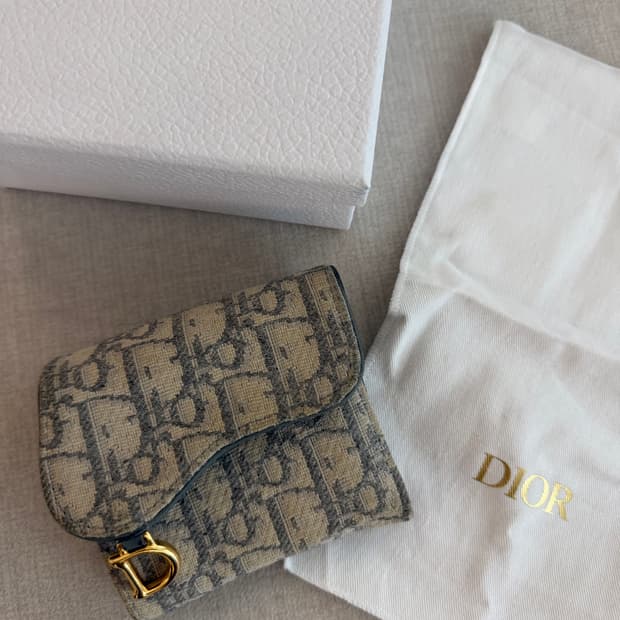 S급 디올 새들 카드지갑 풀박스 급처