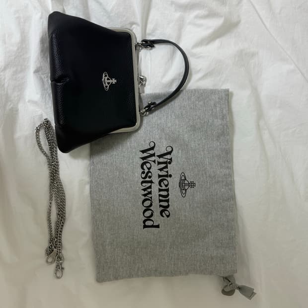 비비안웨스트우드 가방