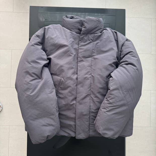 무탠다드 미니멀 다운 숏 패딩 재킷 L [그레이]