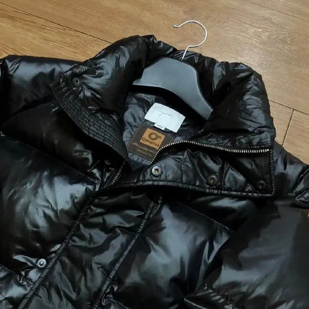 유스 오버사이즈 푸퍼 패딩 moon 팝니다