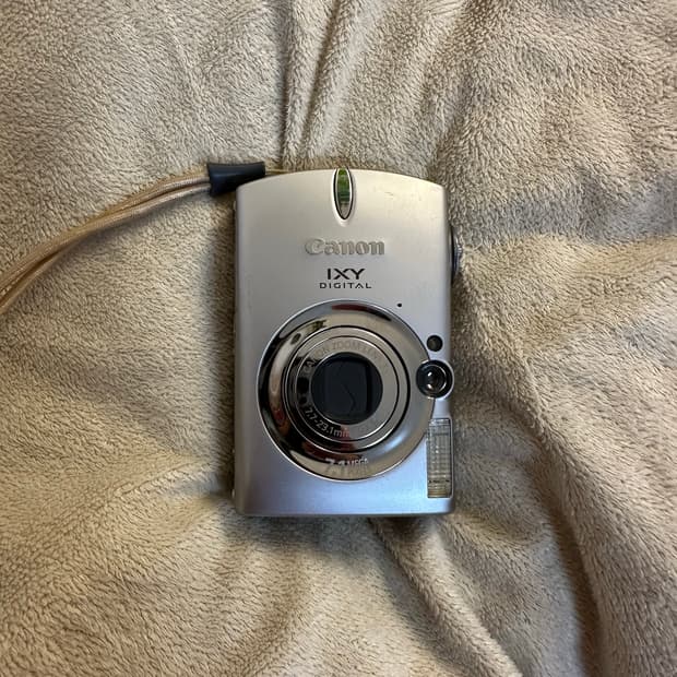 캐논 익서스 750디카/디지털카메라