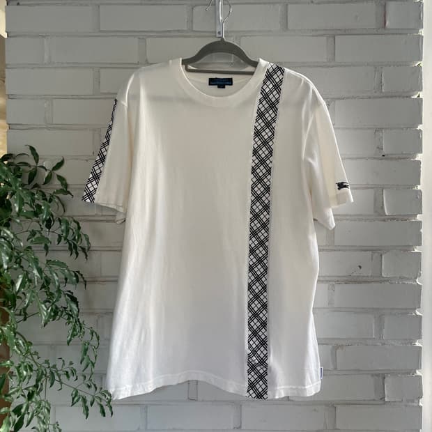 버버리 블루라벨 반팔 티셔츠