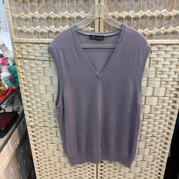 52/105 정품 로로피아나 캐시+실크혼방 조끼 팝니다