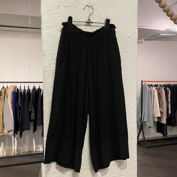 요지야마모토 레이온 크롭 팬츠