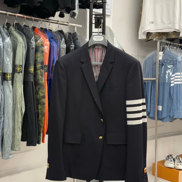 [4] 톰브라운 사선완장 울 블레이저 자켓