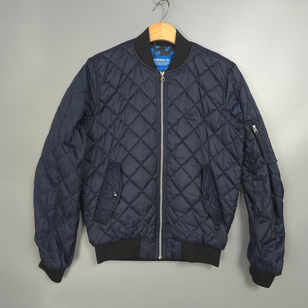 여성용 아디다스 Adidas 퀼팅 봄버 자켓 85