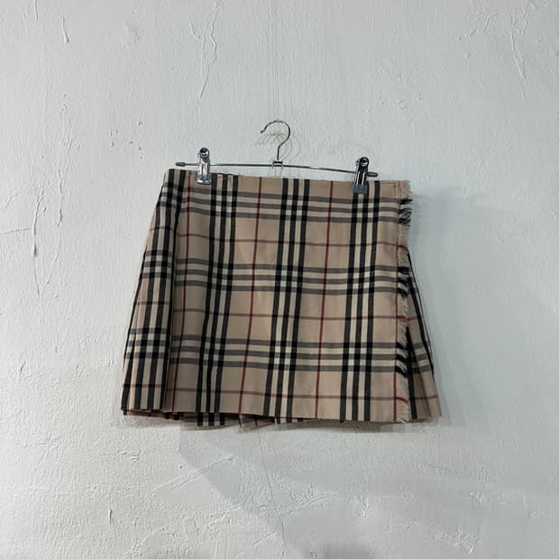 버버리 미니스커트 치마 27
