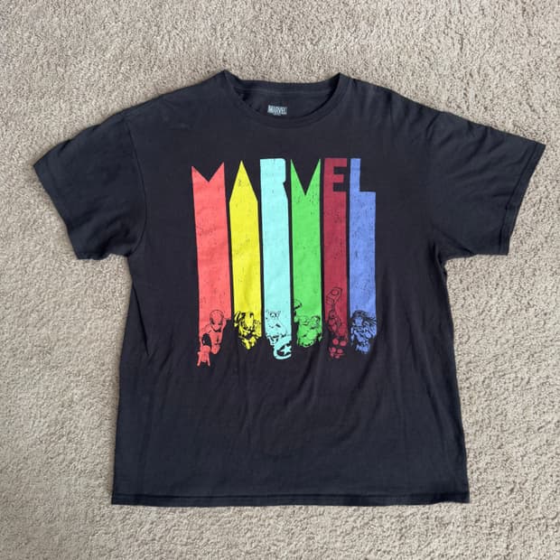 빈티지 마블 로고 캐릭터 티셔츠