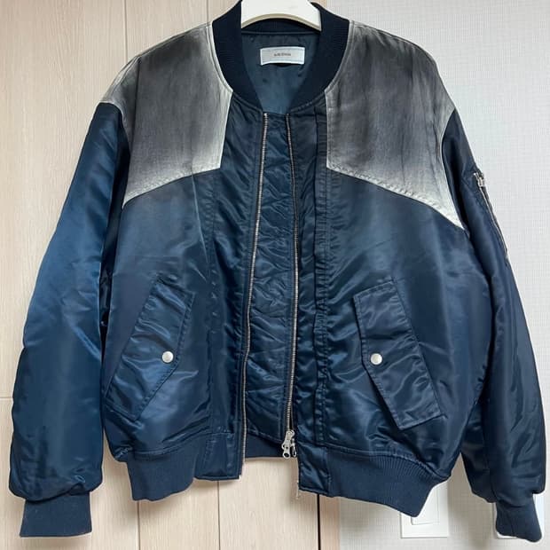 웨이비니스 봄버