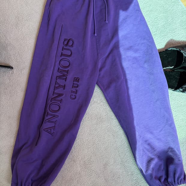 (S) 어나니머스 클럽 스웻팬츠 퍼플