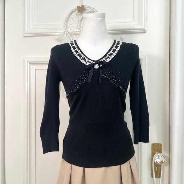 black lace beads point feminine knit top