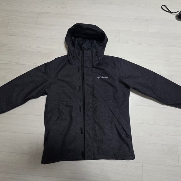 컬럼비아 인슐레이티드 바람막이 자켓 L(100)사이즈