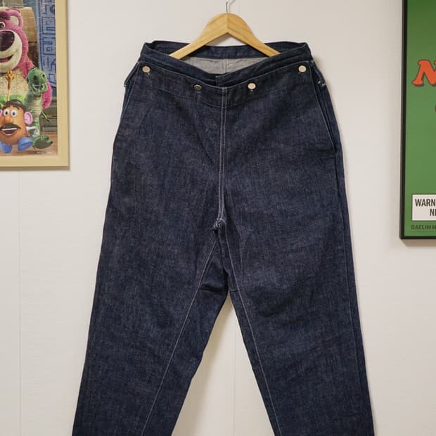 Tuki Harara Fukushoku Kenkyusho