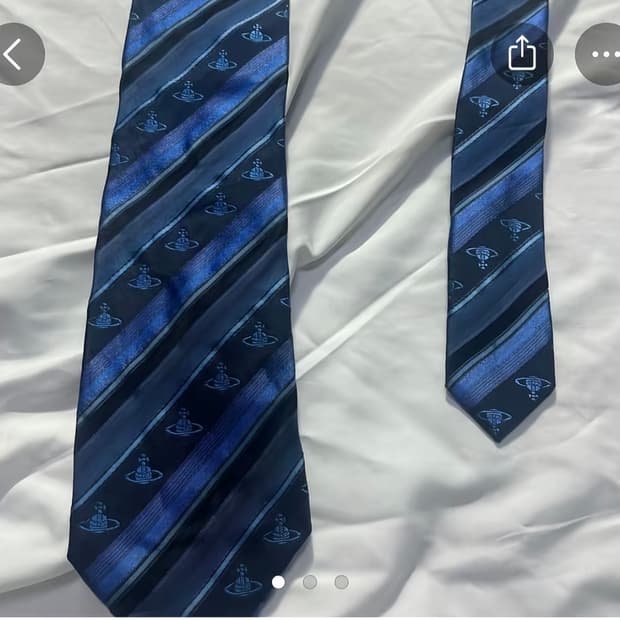 비비안 웨스트우드 orb 넥타이 구해요