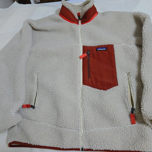 파타고니아 후리스 ( L 사이즈 )