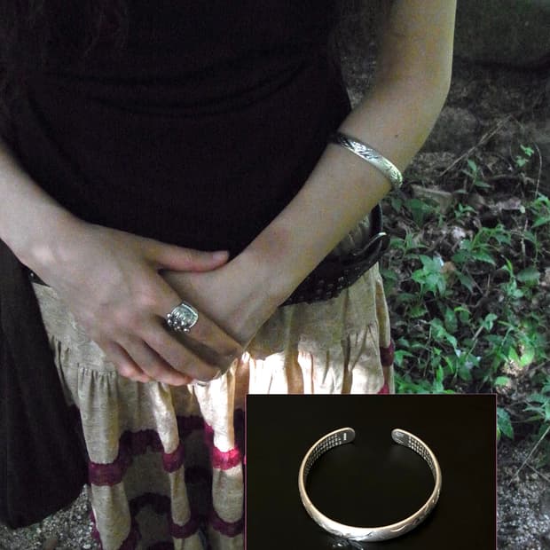 leafline bangle