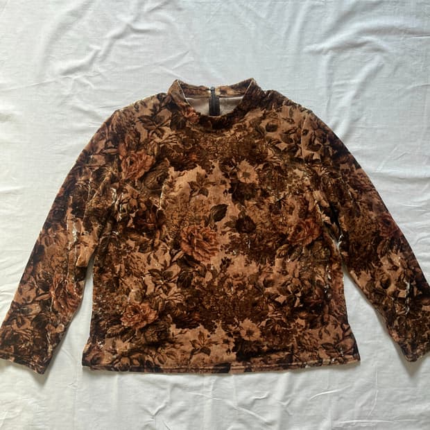 Antique Rose Velvet Top