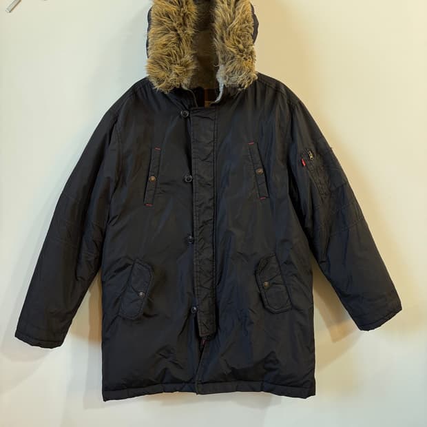 Levi’s 레드탭 야상패딩