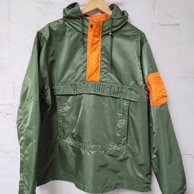 알파인더스트리 아노락 후드 자켓