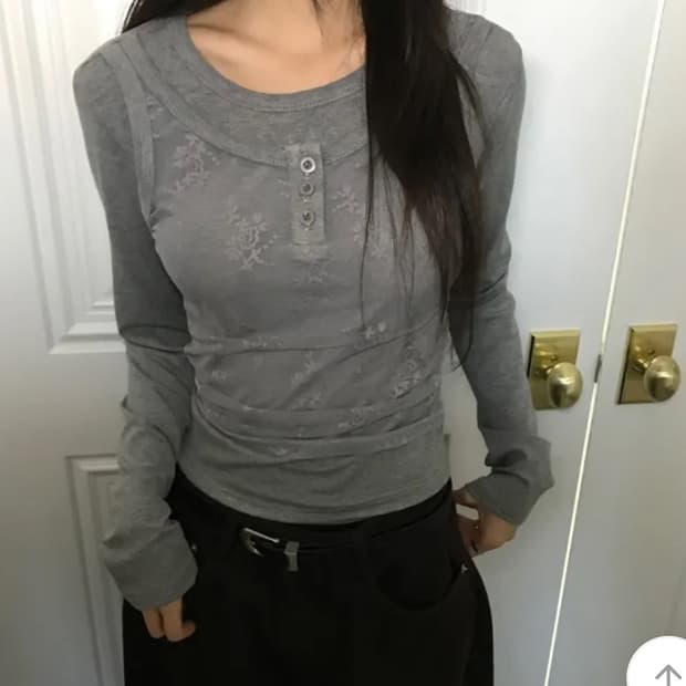 유색 나시 레이어드 티셔츠 긴팔 슬리브 에이블리