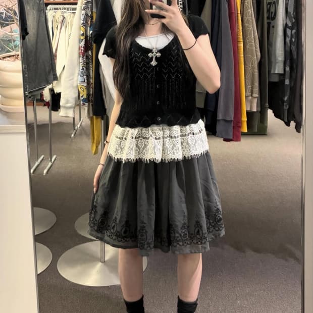 Dark Coquette Gothic 🪼🩶