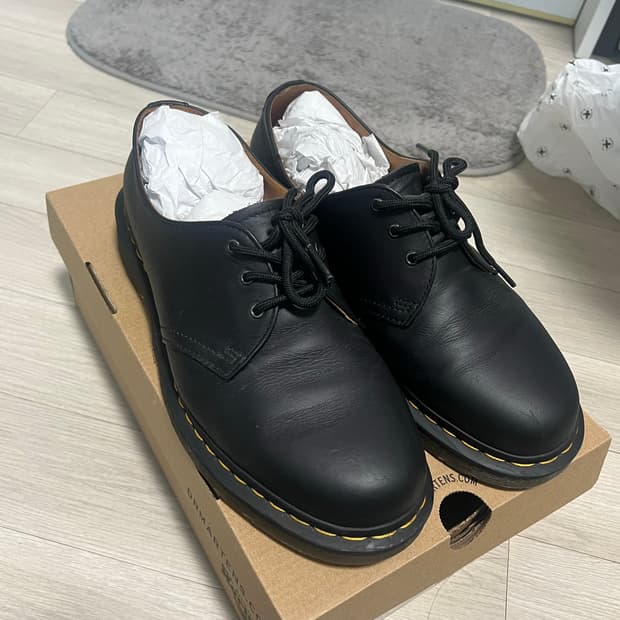 UK8) 닥터마틴 1461 나파 270