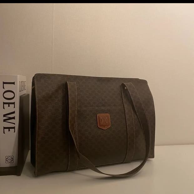 셀린느 마카담 토트백