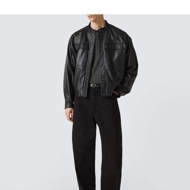 르메르 소프트 레더 블루종,가죽자켓 25ss L사이즈 삽니다