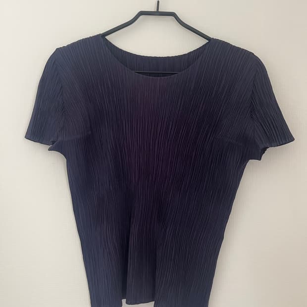 이세이미야케 플리츠플리즈 반팔셔츠