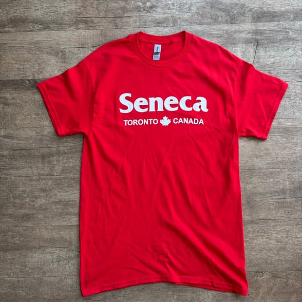 Gildan Seneca 토론토 캐나다 반팔티 M