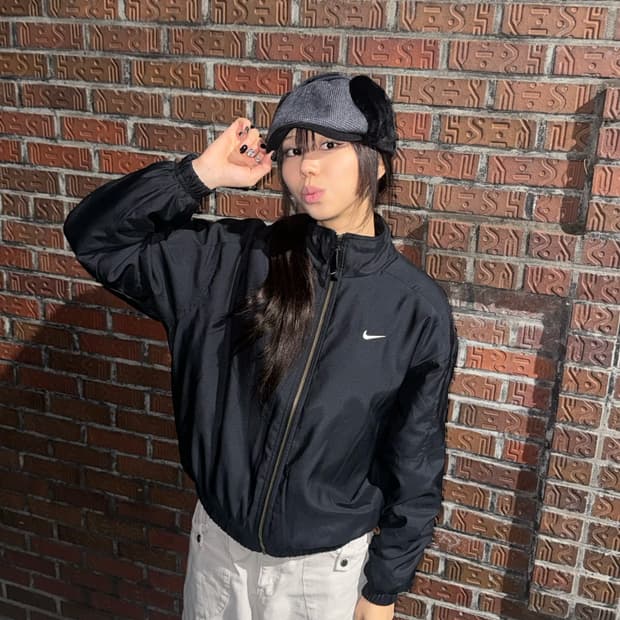 나이키 윈드브레이커