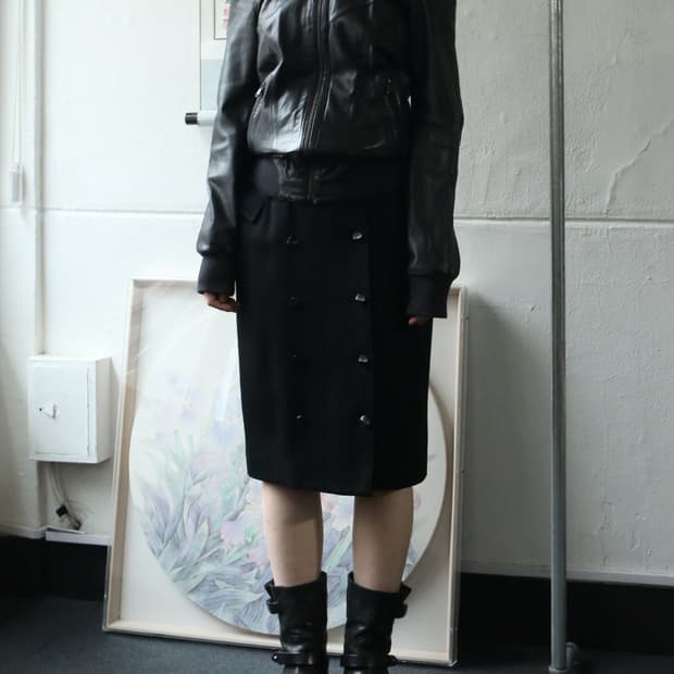 꾸레쥬 블랙 버튼 스커트 