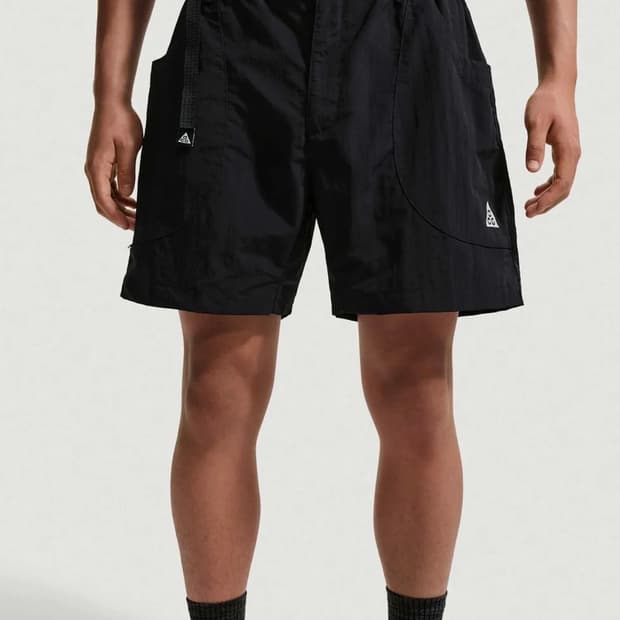 나이키 ACG 돌로미티 쇼츠 L사이즈 (미개봉)