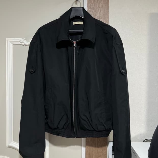 렉토 21ss short zip bomber jumper