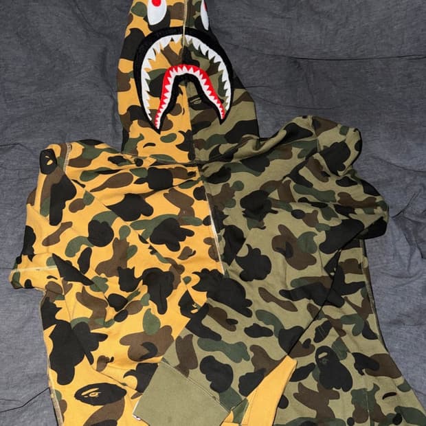 베이프 퍼스트 카모 샤크 후드집업