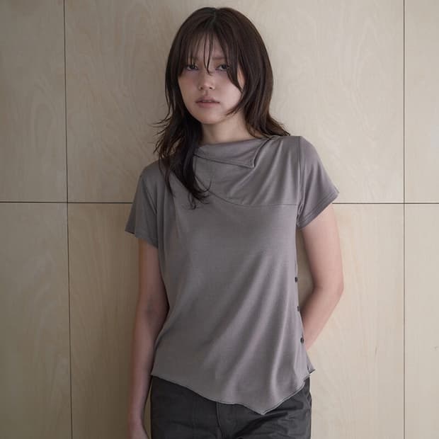 사파리 술라 익스플로어 스티치 드레이프 져지 티