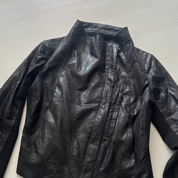 릭깔 빈티지 하이넥 사선 자켓