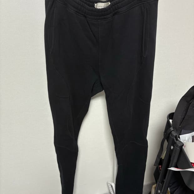 페이스커넥션 팬츠 :)