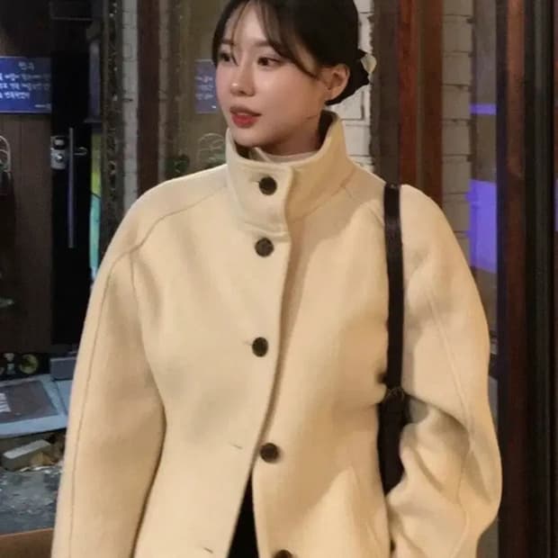 레이브 하이넥 숏코트(1)