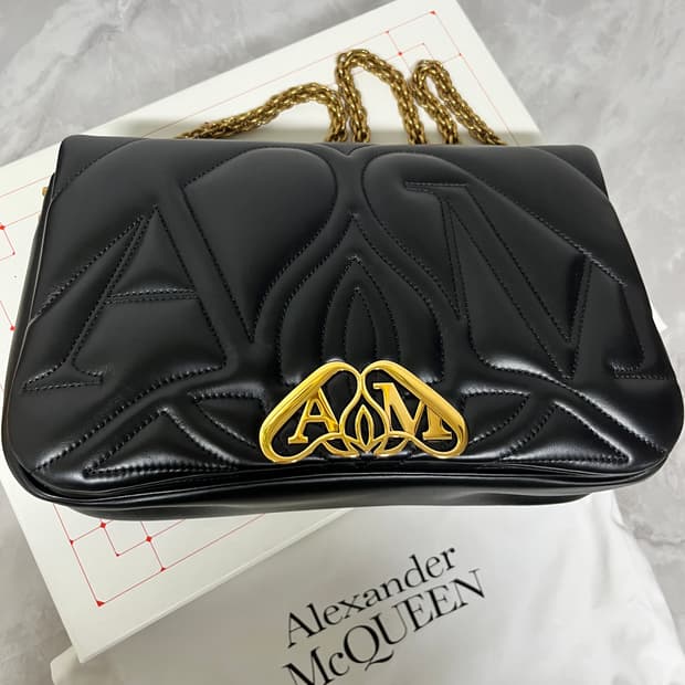 알렉산더 맥퀸 체인 숄더백 블랙 라지