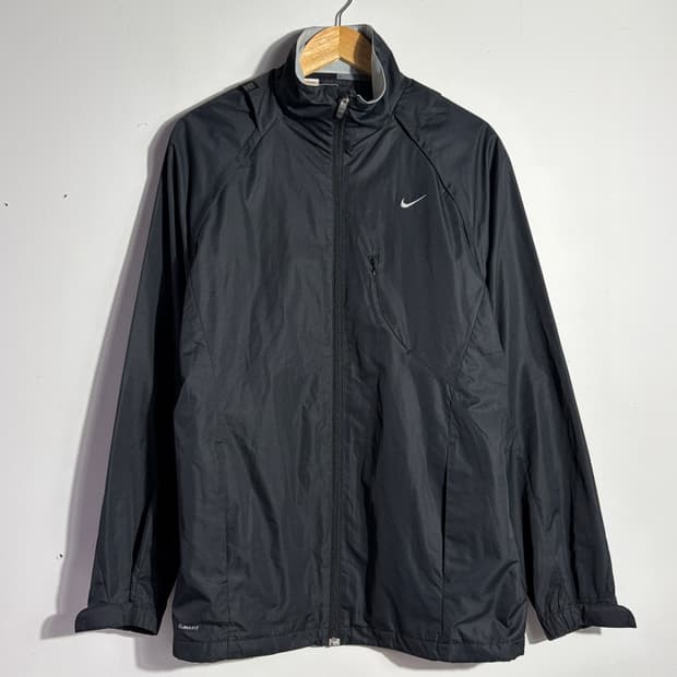 나이키 블랙 기능성 바람막이 자켓