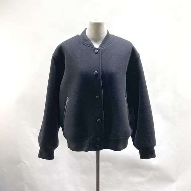 에잇세컨즈 23fw 울블렌디드 스타디움점퍼 여S