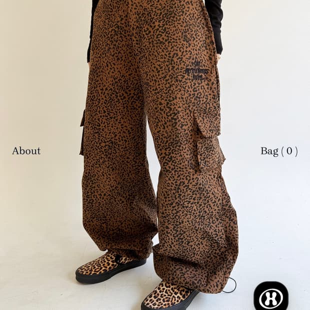 더미스테리어스호텔 LEOPARD WORK PANTS