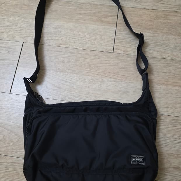 포터 플래시 숄더백 블랙