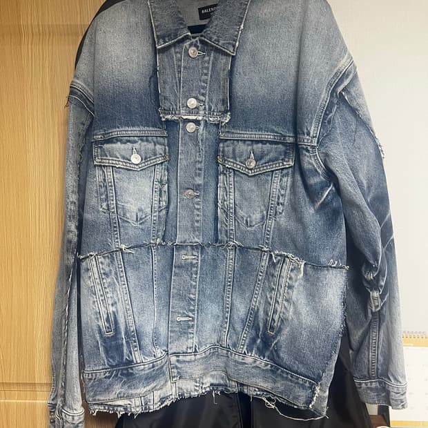 발렌시아가 컷오프 데님자켓 1사이즈