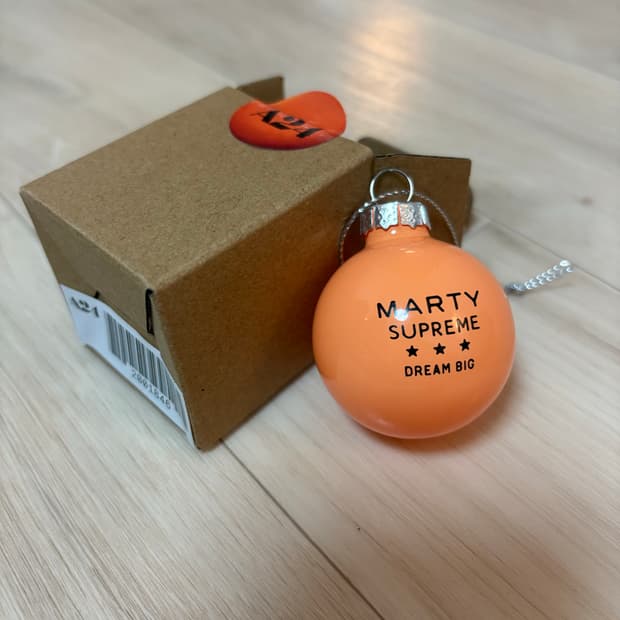 A24 x 마티슈프림 오렌지볼 오너먼트