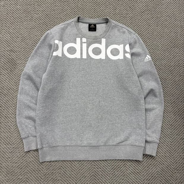 아디다스 빅로고 맨투맨 v2857