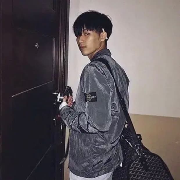 [XL] 17fw 스톤아일랜드 나일론메탈셔츠 그레이