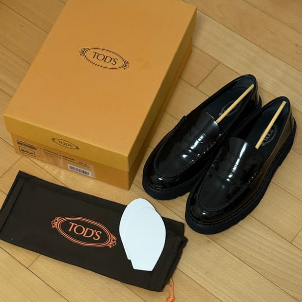 TODS 토즈 여성 로퍼 37 1/2