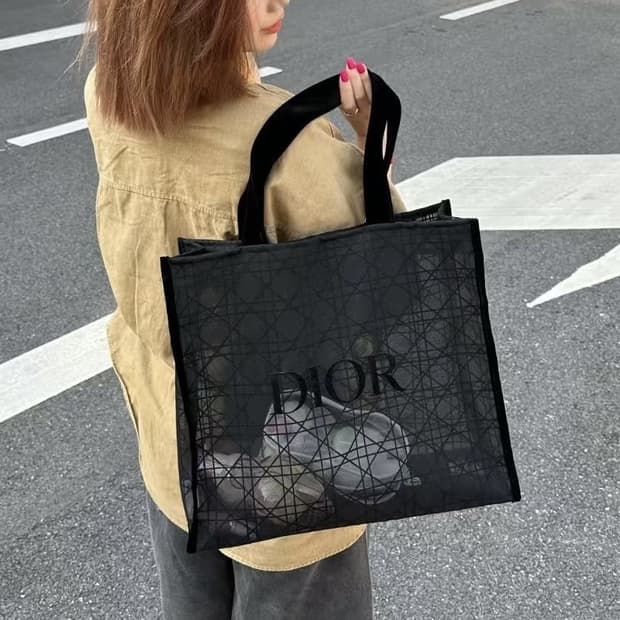 디올 뷰티 노벨티 까나쥬 메쉬 에코백